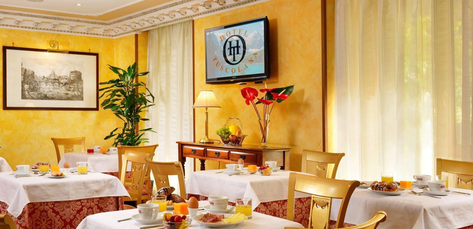 Hotel Tuscolana 3*