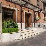 Hotel Tuscolana